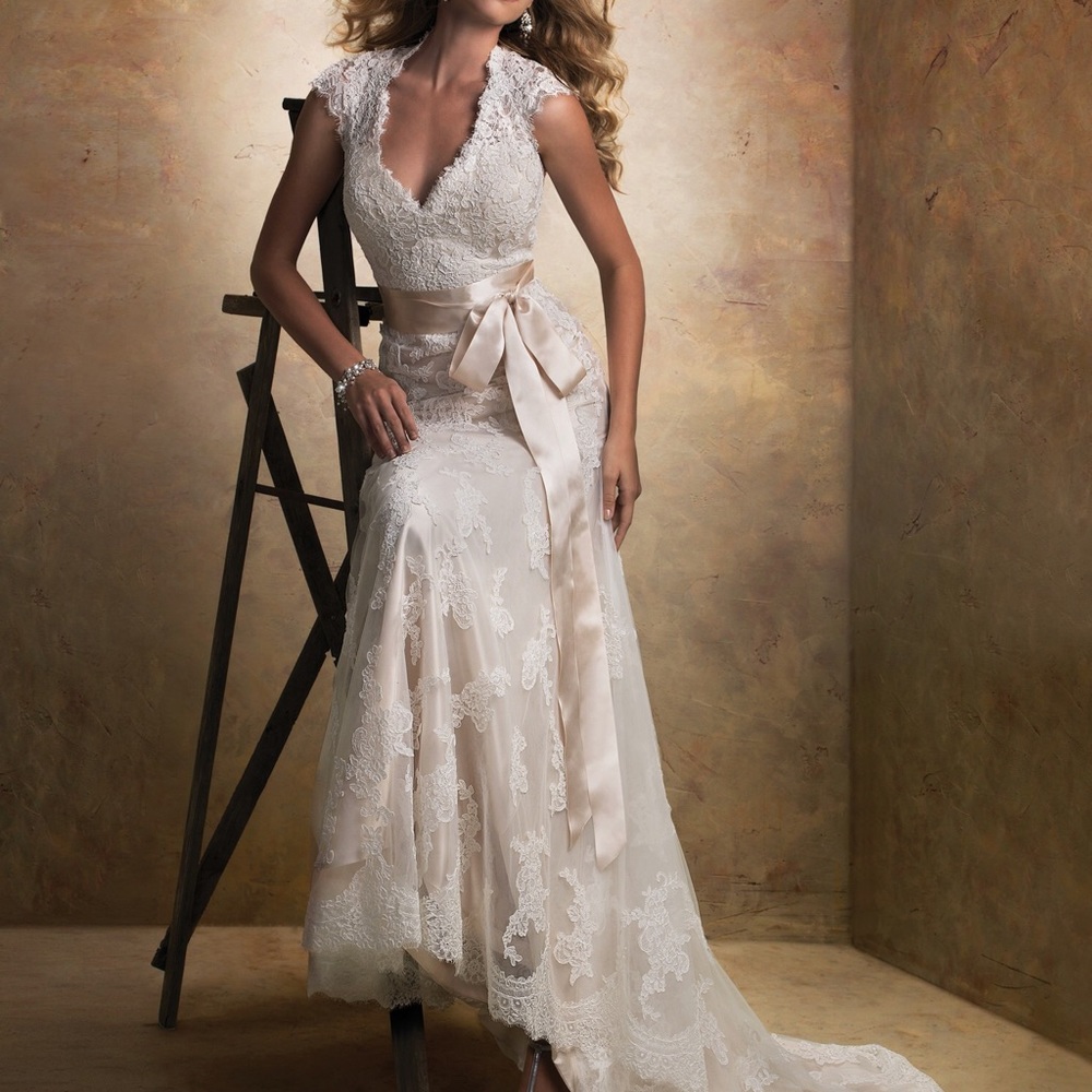 NEW / NWT MAGGIE SOTTERO Bronwyn #12623 - Picture 1 of 5